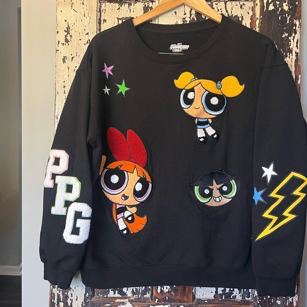 Cartoon Network The Powerpuff Girls embroidered puffy patch sweatshirt. 3X Jr.